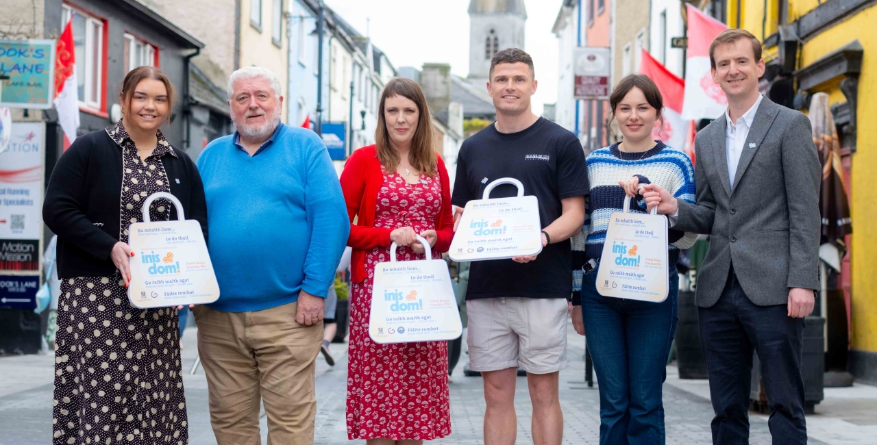 Feachtas ‘Inis Dom!’ chun an Ghaeilge a chur chun cinn in Inis Seolta